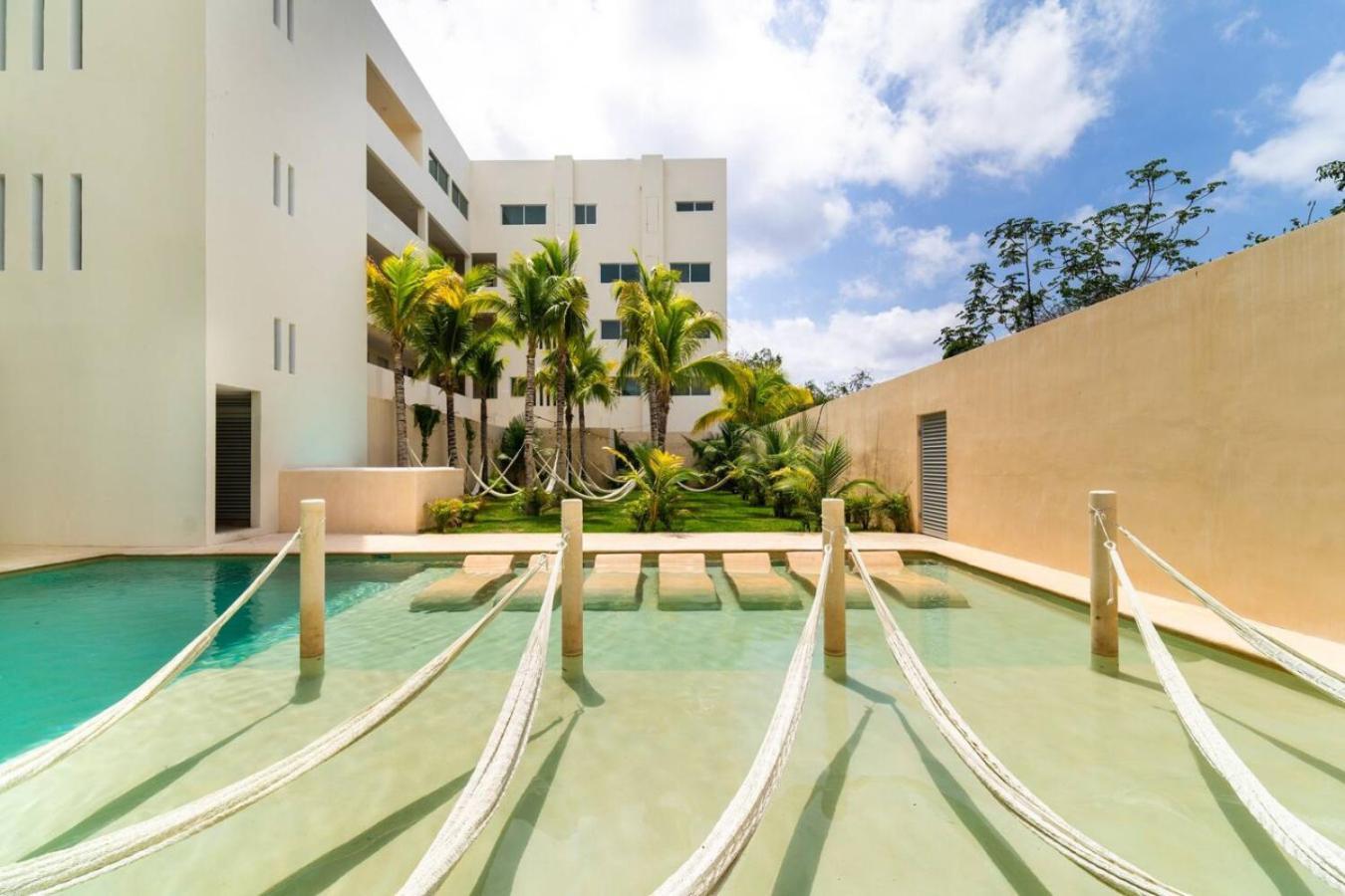 2 Bd With Balcony Gym Rooftop Pool Сasa de vacaciones Playa del Carmen