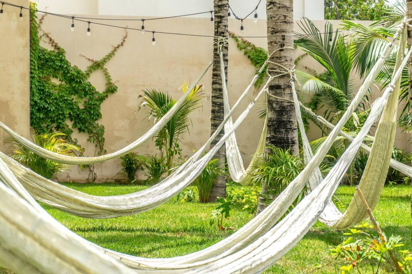 2 Bd With Balcony Gym Rooftop Pool * Playa del Carmen